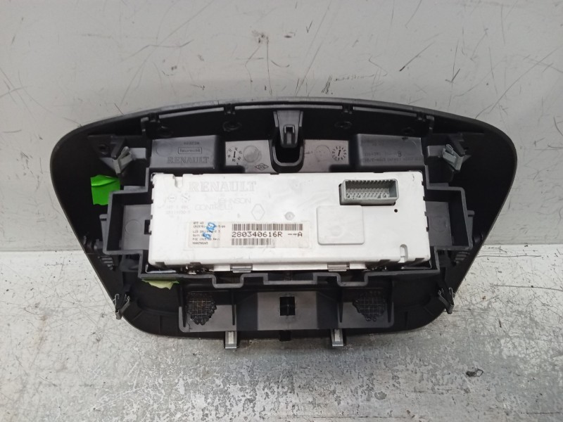 Recambio de pantalla multifuncion para renault megane iii hatchback (bz0/1_, b3_) 1.6 16v (bz1b, bz1h) referencia OEM IAM 280340