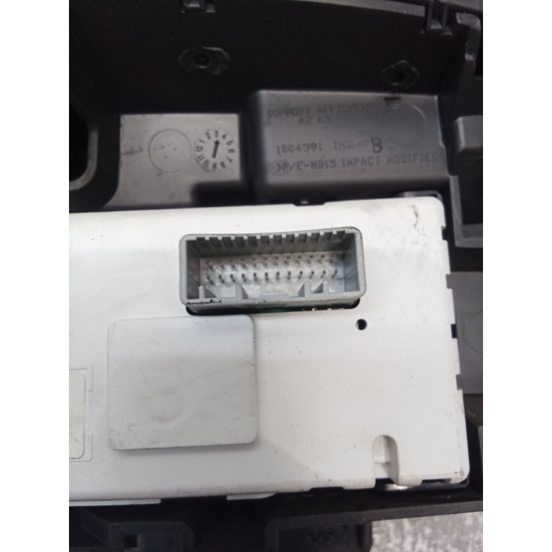 Recambio de pantalla multifuncion para renault megane iii hatchback (bz0/1_, b3_) 1.6 16v (bz1b, bz1h) referencia OEM IAM 280340