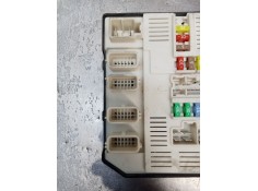 Recambio de caja reles / fusibles para renault megane iii hatchback (bz0/1_, b3_) 1.6 16v (bz1b, bz1h) referencia OEM IAM 284B60 2