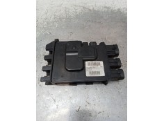 Recambio de caja reles / fusibles para renault megane iii hatchback (bz0/1_, b3_) 1.6 16v (bz1b, bz1h) referencia OEM IAM 243800