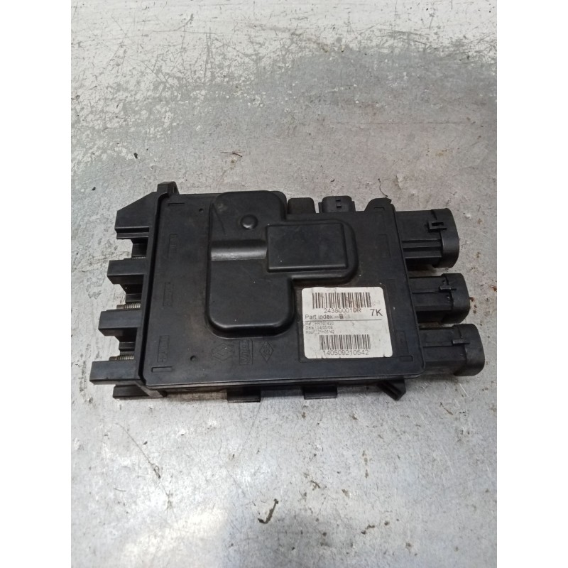 Recambio de caja reles / fusibles para renault megane iii hatchback (bz0/1_, b3_) 1.6 16v (bz1b, bz1h) referencia OEM IAM 243800