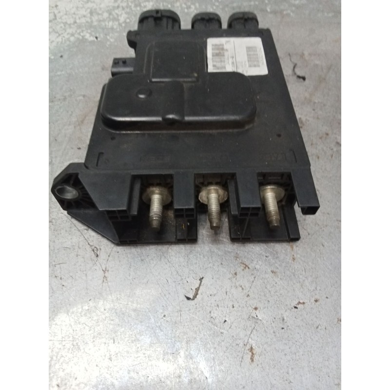 Recambio de caja reles / fusibles para renault megane iii hatchback (bz0/1_, b3_) 1.6 16v (bz1b, bz1h) referencia OEM IAM 243800