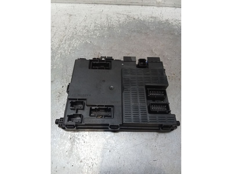 Recambio de caja reles / fusibles para citroën xsara (n1) 1.6 16v referencia OEM IAM 9650913880  