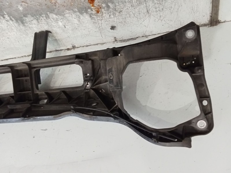 Recambio de panel frontal para nissan primastar furgoneta (x83) 1.9 dci 100 referencia OEM IAM   