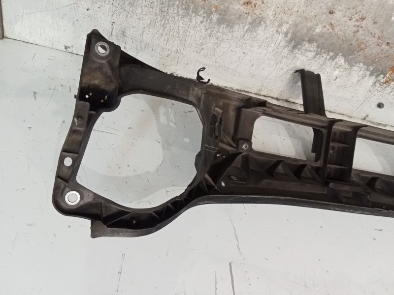 Recambio de panel frontal para nissan primastar furgoneta (x83) 1.9 dci 100 referencia OEM IAM   