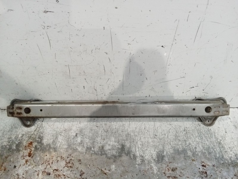 Recambio de refuerzo paragolpes trasero para toyota yaris (_p9_) 1.4 d-4d (nlp90_) referencia OEM IAM   