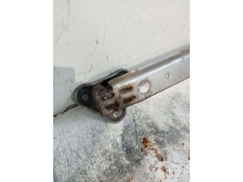 Recambio de refuerzo paragolpes trasero para toyota yaris (_p9_) 1.4 d-4d (nlp90_) referencia OEM IAM   