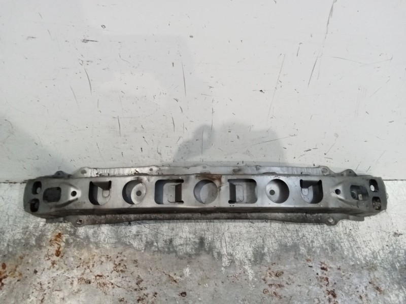 Recambio de refuerzo paragolpes delantero para toyota yaris (_p9_) 1.4 d-4d (nlp90_) referencia OEM IAM   