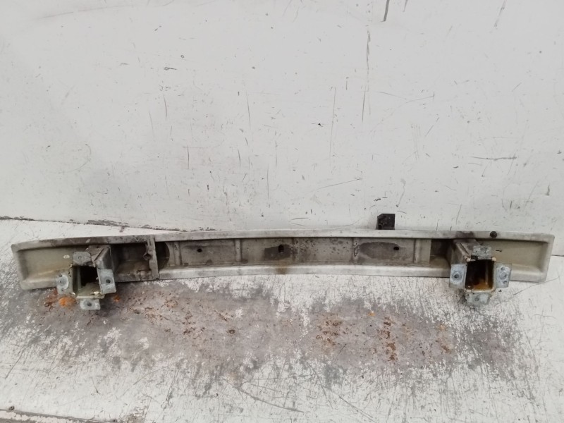 Recambio de refuerzo paragolpes delantero para nissan primastar furgoneta (x83) 1.9 dci 100 referencia OEM IAM   