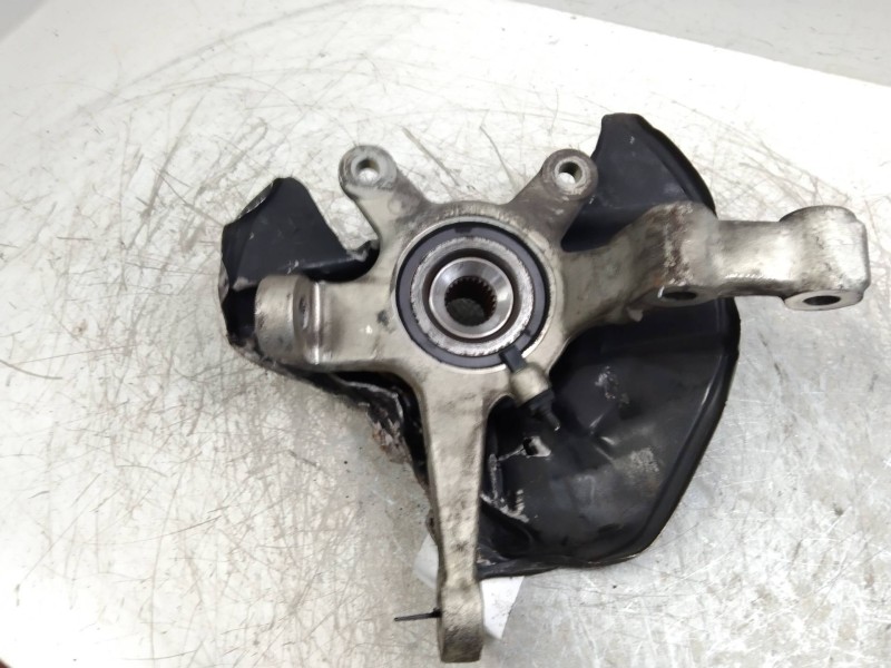 Recambio de mangueta delantera izquierda para mercedes clase b (w245) 180 cdi (245.207) referencia OEM IAM   