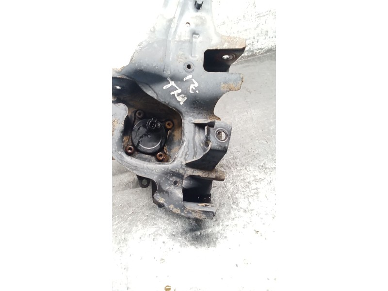 Recambio de mangueta trasera izquierda para mazda 3 (bk) 1.6 di turbo referencia OEM IAM 3N612C299A  