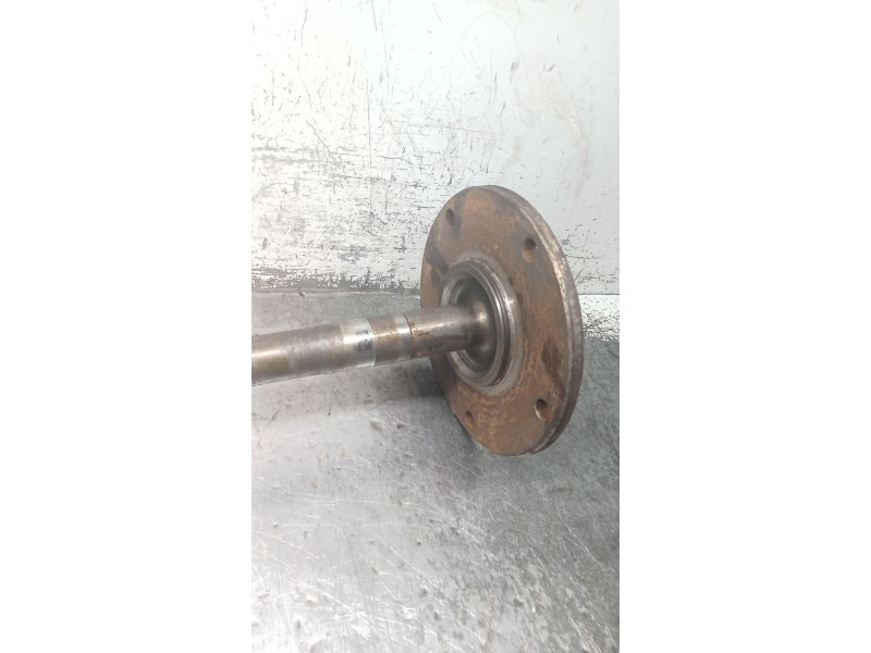 Recambio de transmision trasera izquierda para ford transit autobús (e_ _) 2.5 di (ebl, ecl, eds, edl) referencia OEM IAM 92VB84