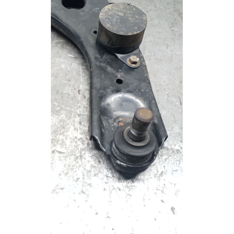 Recambio de brazo suspension inferior delantero derecho para mazda 3 (bk) 1.6 di turbo referencia OEM IAM   