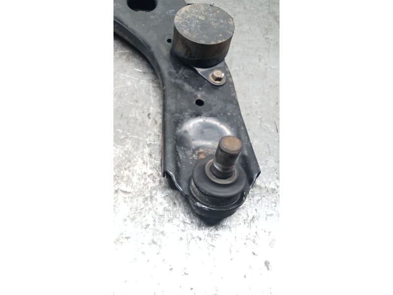 Recambio de brazo suspension inferior delantero derecho para mazda 3 (bk) 1.6 di turbo referencia OEM IAM   