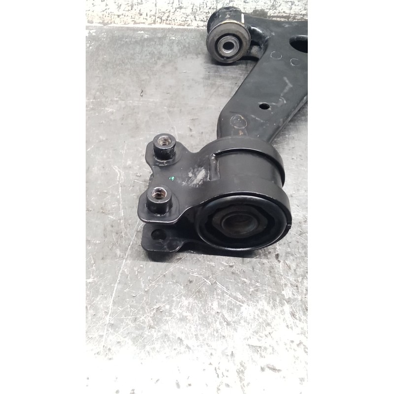 Recambio de brazo suspension inferior delantero derecho para mazda 3 (bk) 1.6 di turbo referencia OEM IAM   