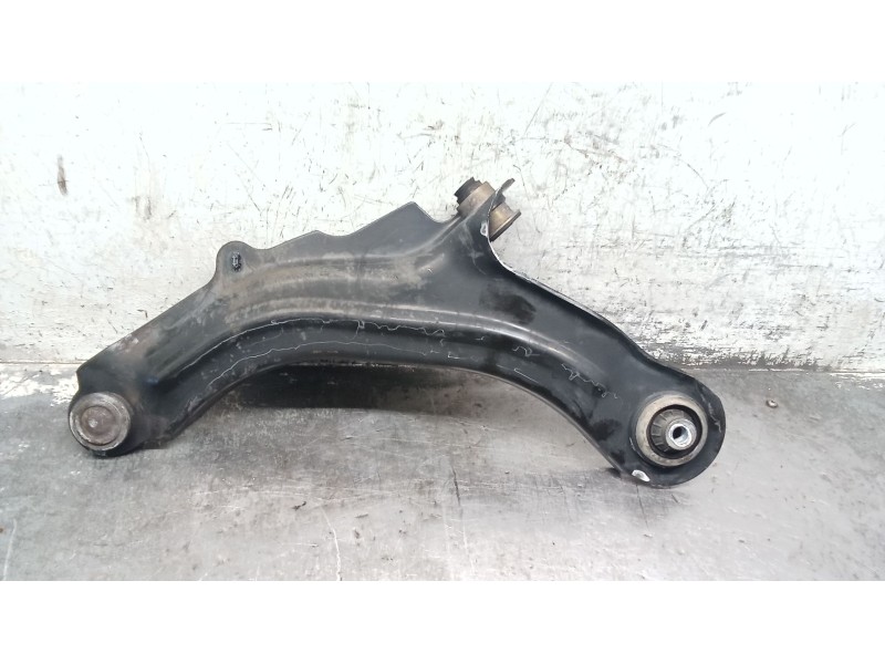 Recambio de brazo suspension inferior delantero derecho para renault megane ii (bm0/1_, cm0/1_) 1.6 16v (bm0c, cm0c) referencia 