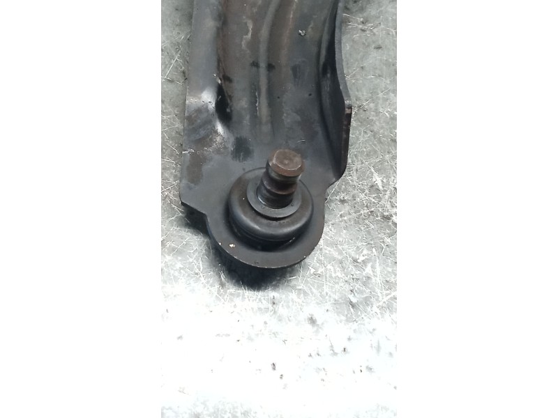 Recambio de brazo suspension inferior delantero izquierdo para renault megane ii (bm0/1_, cm0/1_) 1.6 16v (bm0c, cm0c) referenci