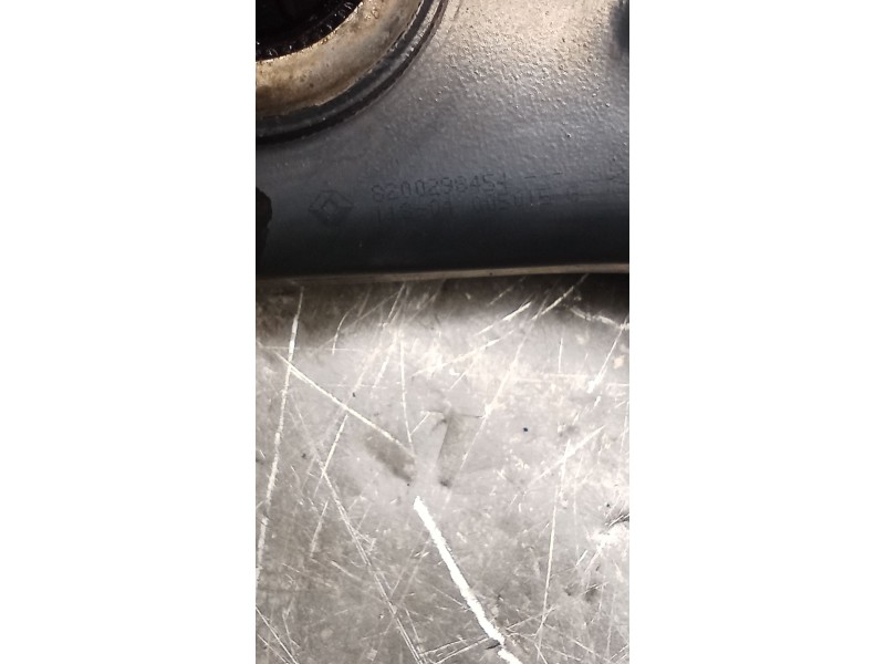 Recambio de brazo suspension inferior delantero izquierdo para renault megane ii (bm0/1_, cm0/1_) 1.6 16v (bm0c, cm0c) referenci