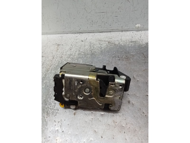 Recambio de motor cierre centralizado trasero derecho para ford fusion (ju_) 1.4 referencia OEM IAM 2S6AA26412BG 5P 