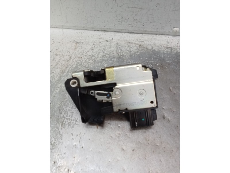 Recambio de motor cierre centralizado trasero derecho para ford fusion (ju_) 1.4 referencia OEM IAM 2S6AA26412BG 5P 