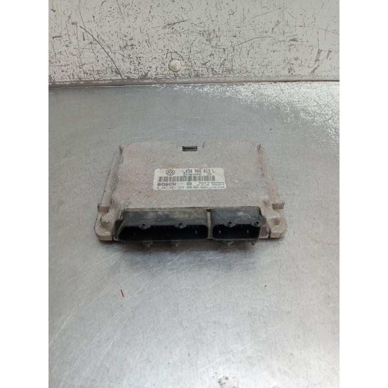 Recambio de centralita motor uce para seat arosa (6h1) 1.7 sdi referencia OEM IAM 0281001748 038906013 28SA3619
