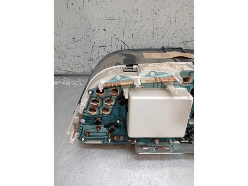 Recambio de cuadro instrumentos para peugeot 306 hatchback (7a, 7c, n3, n5) 1.6 referencia OEM IAM 9610192480  