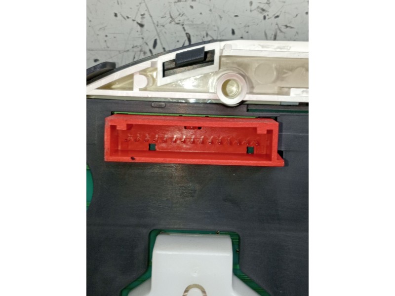 Recambio de cuadro instrumentos para renault laguna ii (bg0/1_) 2.2 dci (bg0f) referencia OEM IAM 8200328449  