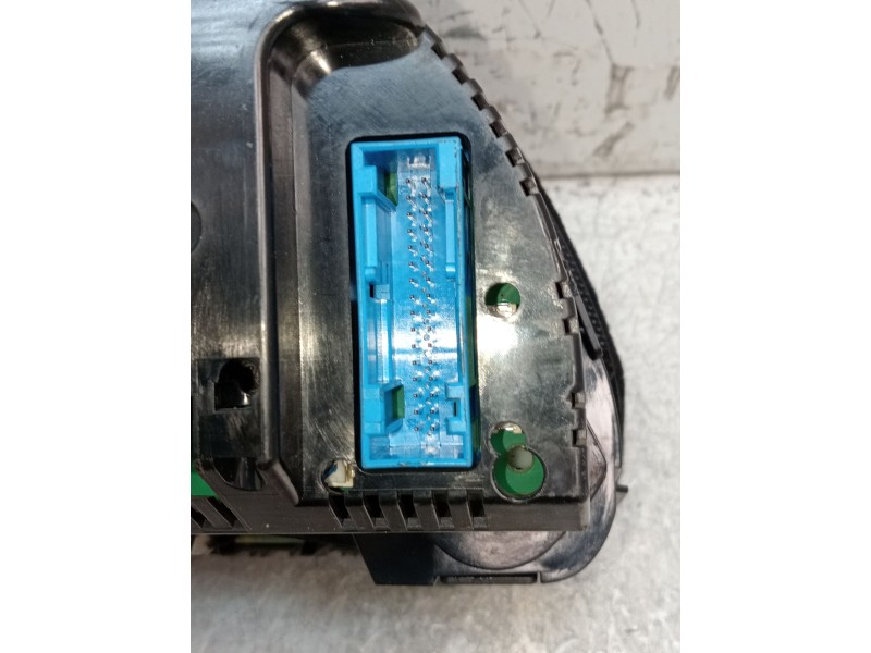 Recambio de cuadro instrumentos para audi a4 b7 (8ec) 2.0 tdi 16v referencia OEM IAM   