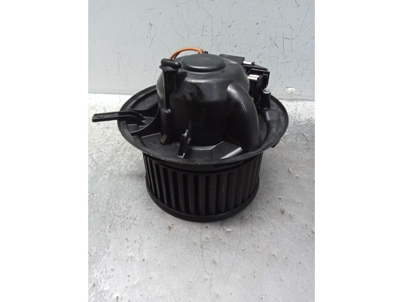 Recambio de motor calefaccion para volkswagen sharan (7n1, 7n2) 2.0 tdi referencia OEM IAM 3C0907521F  