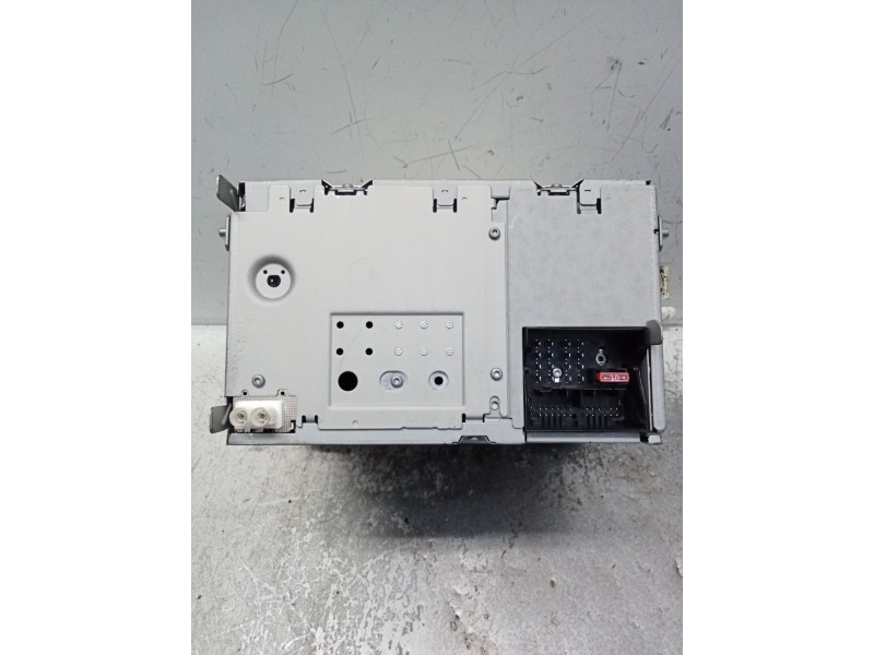 Recambio de sistema audio / radio cd para volkswagen sharan (7n1, 7n2) 2.0 tdi referencia OEM IAM 3C8035195 8157647239360 