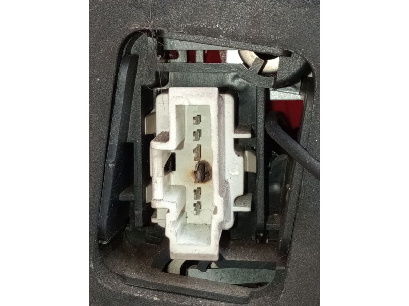 Recambio de piloto trasero derecho para peugeot 307 sw (3h) 1.6 hdi 110 referencia OEM IAM   