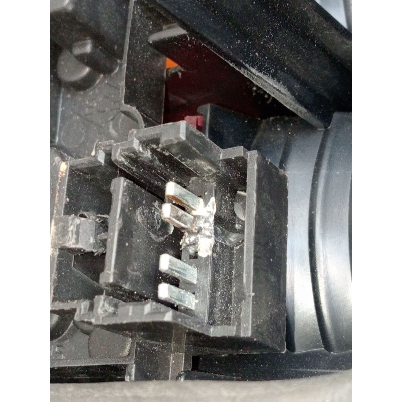 Recambio de piloto trasero derecho para renault laguna ii (bg0/1_) 2.2 dci (bg0f) referencia OEM IAM   