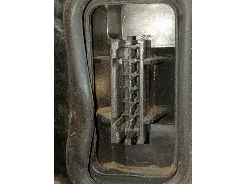 Recambio de piloto trasero izquierdo para seat arosa (6h1) 1.7 sdi referencia OEM IAM 38030748  