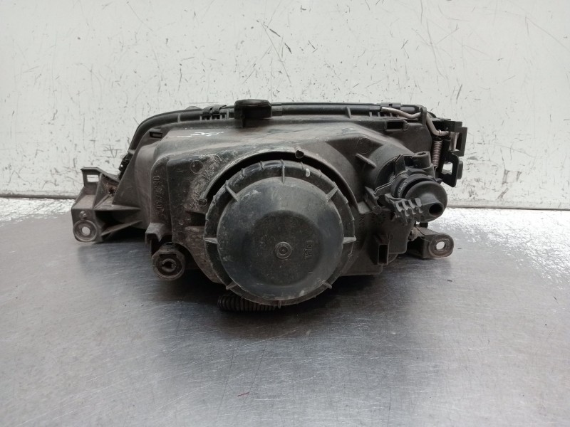 Recambio de faro derecho para peugeot 306 hatchback (7a, 7c, n3, n5) 1.6 referencia OEM IAM   