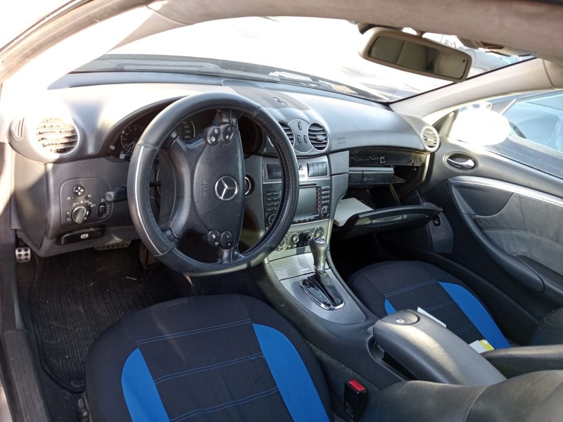 mercedes-benz clk (c209) del año 2005