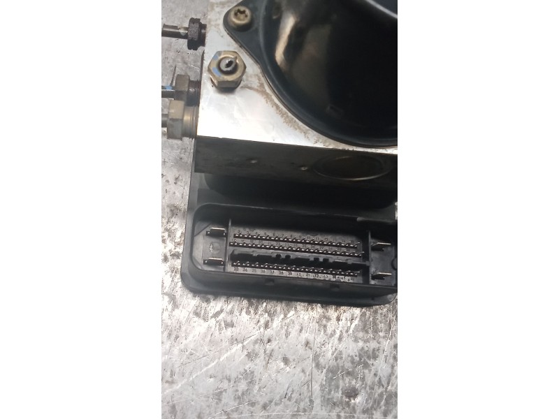 Recambio de abs para ford fusion (ju_) 1.4 referencia OEM IAM 10096001003 00008556D1 2S612M110/10020600164