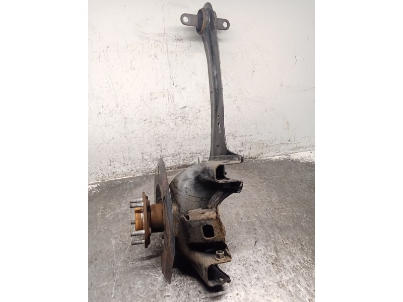 Recambio de mangueta trasera derecha para ford focus c-max (dm2) 1.8 tdci referencia OEM IAM 3M515A968GF  