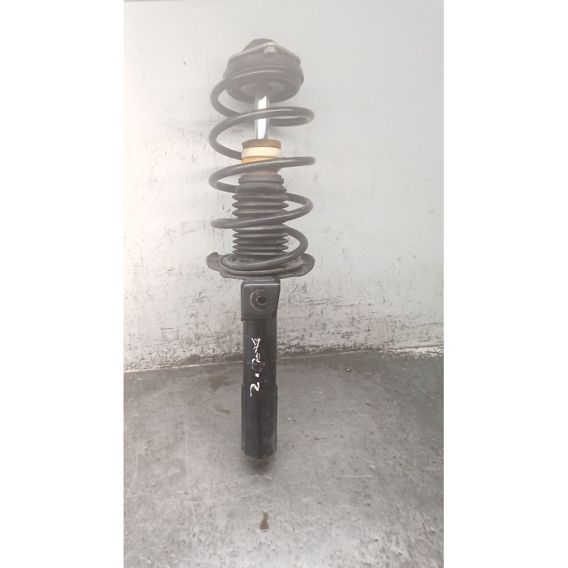 Recambio de amortiguador delantero izquierdo para mercedes-benz clase a (w169) a 180 cdi (169.007, 169.307) referencia OEM IAM  