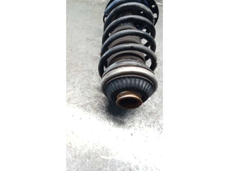 Recambio de amortiguador delantero derecho para opel zafira / zafira family b (a05) 1.9 cdti (m75) referencia OEM IAM 22214013 2