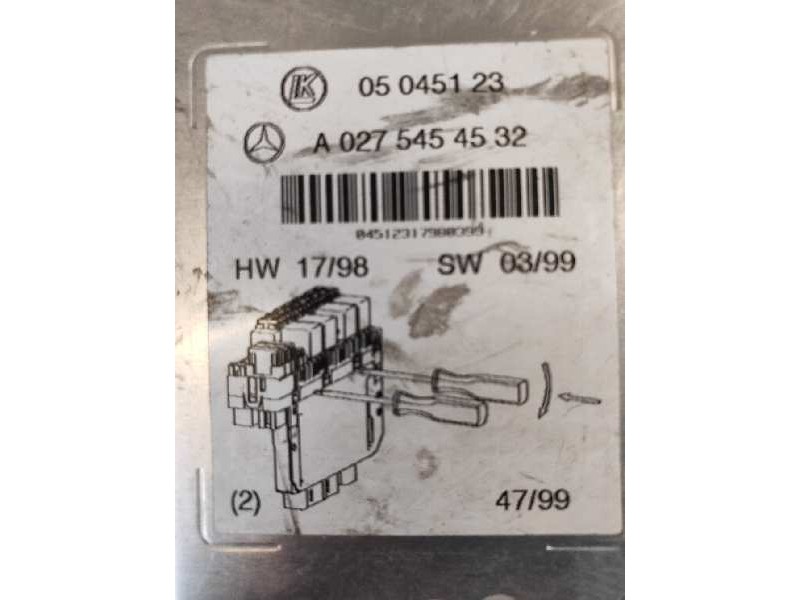 Recambio de caja reles / fusibles para mercedes clase s (w220) berlina 5.0 v8 24v cat referencia OEM IAM 05045123 A0275454532 
