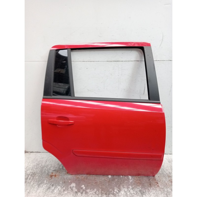 Recambio de puerta trasera derecha para opel zafira / zafira family b (a05) 1.9 cdti (m75) referencia OEM IAM   