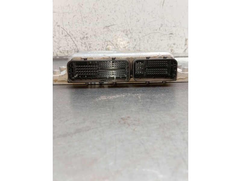 Recambio de centralita motor uce para mazda 3 hatchback (bp) 2.0 skyactiv-g m hybrid referencia OEM IAM PAH918881 E6TA2771H 