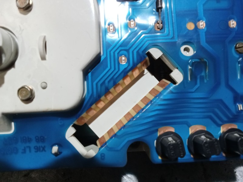 Recambio de cuadro instrumentos para volvo 460 (464) 1.8 referencia OEM IAM 46685702 640011 