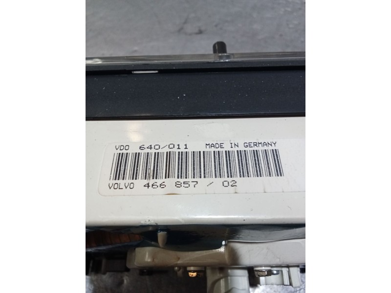 Recambio de cuadro instrumentos para volvo 460 (464) 1.8 referencia OEM IAM 46685702 640011 
