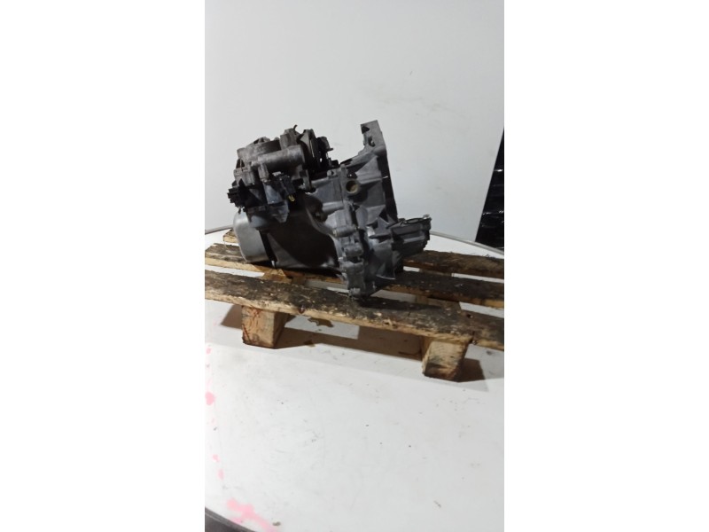 Recambio de caja cambios para citroën c2 (jm_) 1.6 referencia OEM IAM 20CP54 5v, pilotada 200453