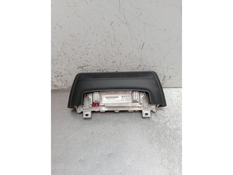 Recambio de pantalla multifuncion para bmw 3 touring (f31) 318 d referencia OEM IAM BM932212008E 19330410 