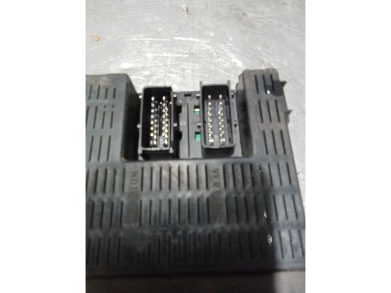 Recambio de caja reles / fusibles para peugeot 406 coupe (s1/s2) 2.2 referencia OEM IAM 9650914480  