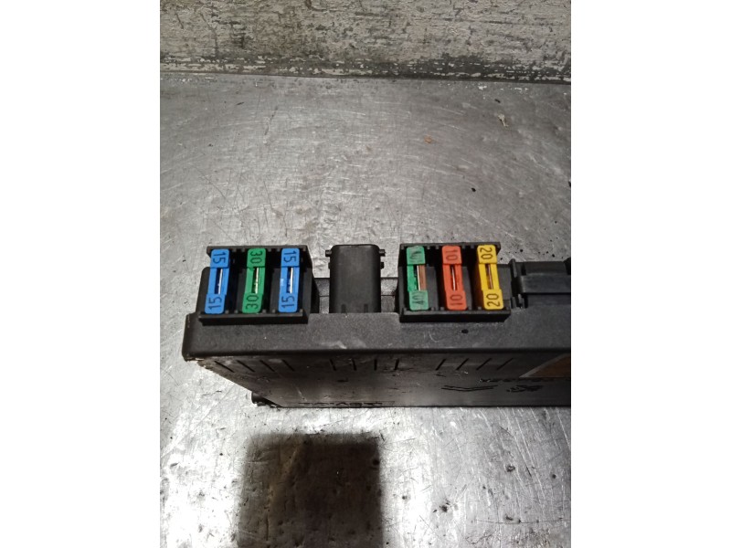 Recambio de caja reles / fusibles para peugeot 406 coupe (s1/s2) 2.2 referencia OEM IAM 9650914480  
