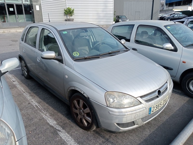 opel corsa c (x01) del año 2006