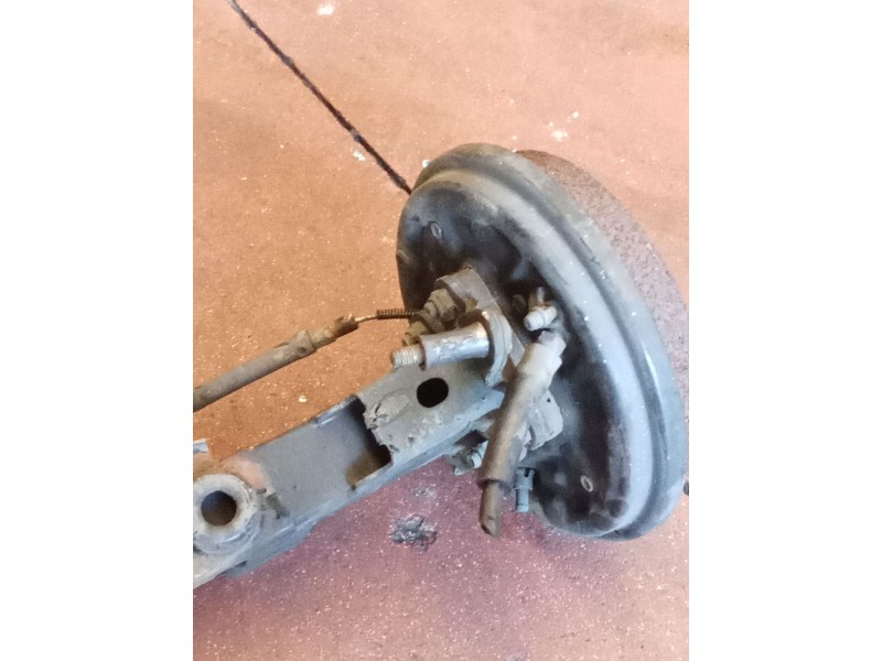Recambio de puente trasero para volvo 460 (464) 1.8 referencia OEM IAM TAMBOR  